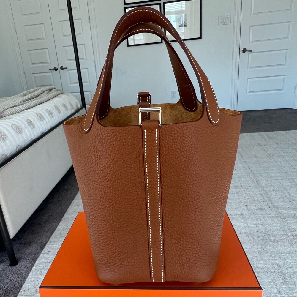 SOLD Hermes Picotin 18